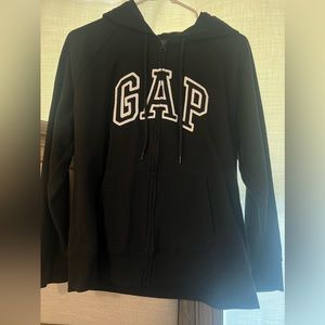 Women’s GAP Sweater